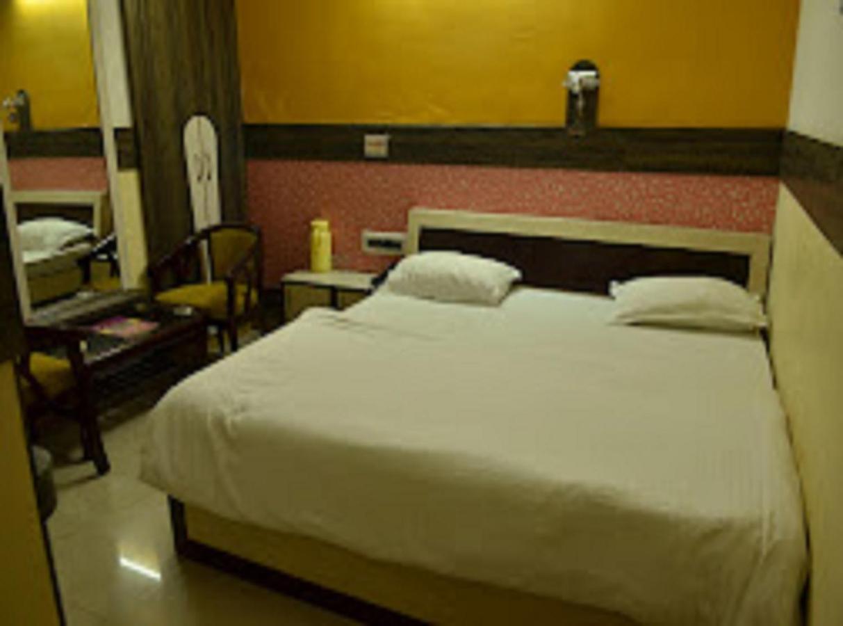Hotel Mansarovar Rajasthan Jalor Kültér fotó